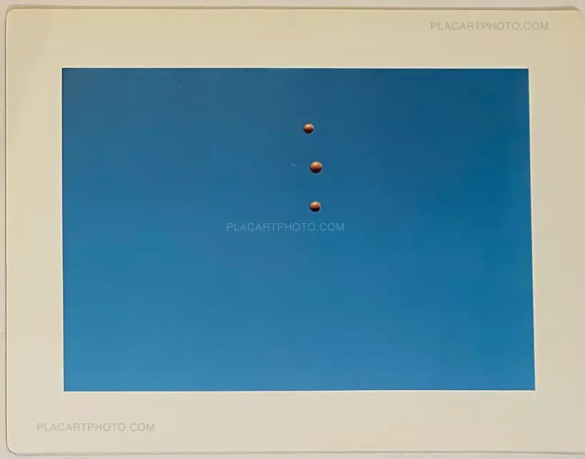 John Baldessari – Throwing Three Balls in the Air to Get a Straight Line (Best of Thirty-Six Attempts)