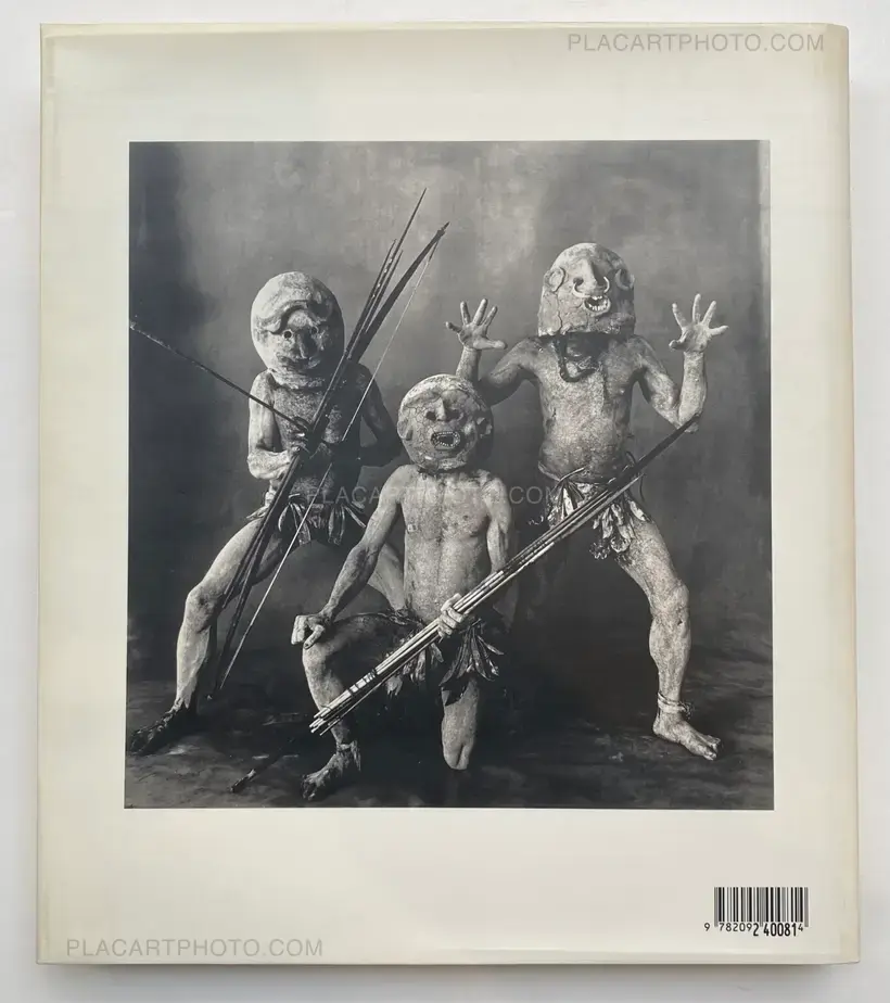 Irving Penn – EN PASSANT