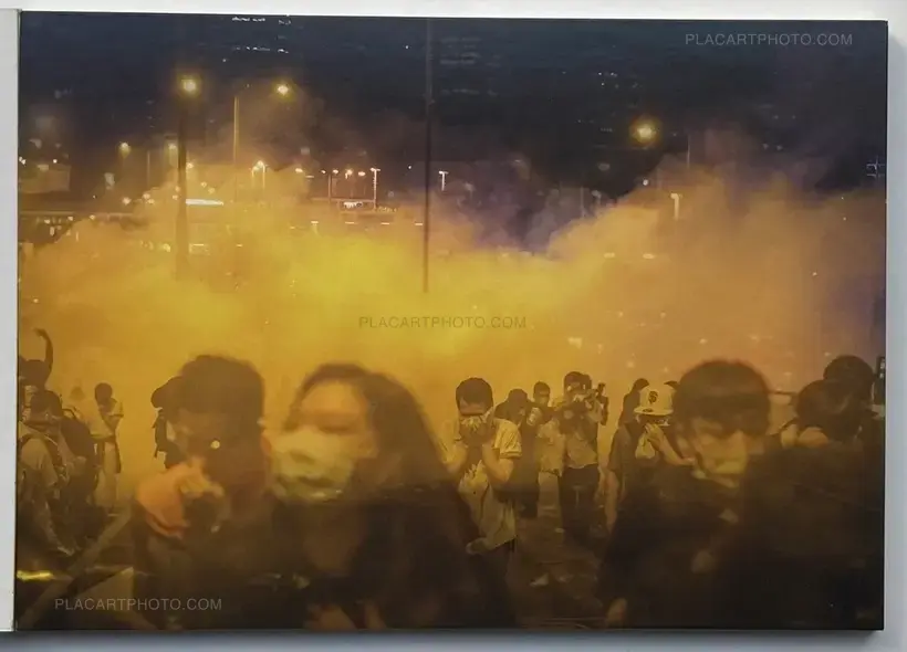 Birdy Chu – Hong Kong : A record of conflicts 2005-2015 (set of postcards) (SIGNED)
