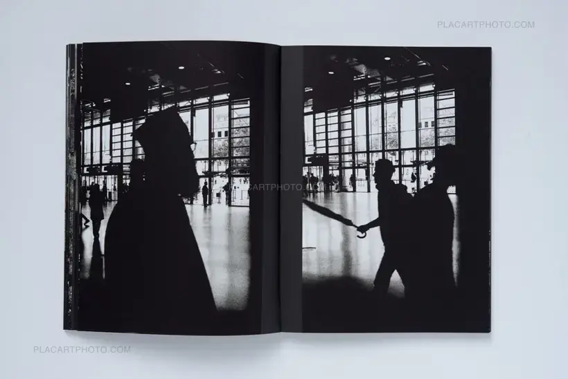 Andreas H. Bitesnich – Deeper Shades #03 Paris (signed)