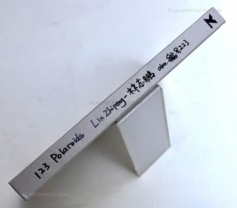 Lin Zhipeng – 123 POLAROIDS (Gray cover)