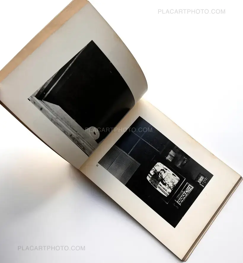 Yasutoshi Osaki – Osaki Yasutoshi shashincho 3 : Miminari / Yasutoshi Osaki Photo album 3 : Tinnitus
