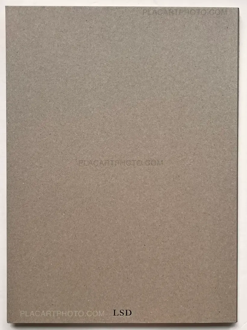 Various photographers – The Bridge of Bulbula (Signed by Quentin de Briey)