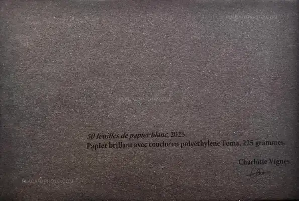 Charlotte Vignes – 50 feuilles de papier blanc (UNIQUE COPY)