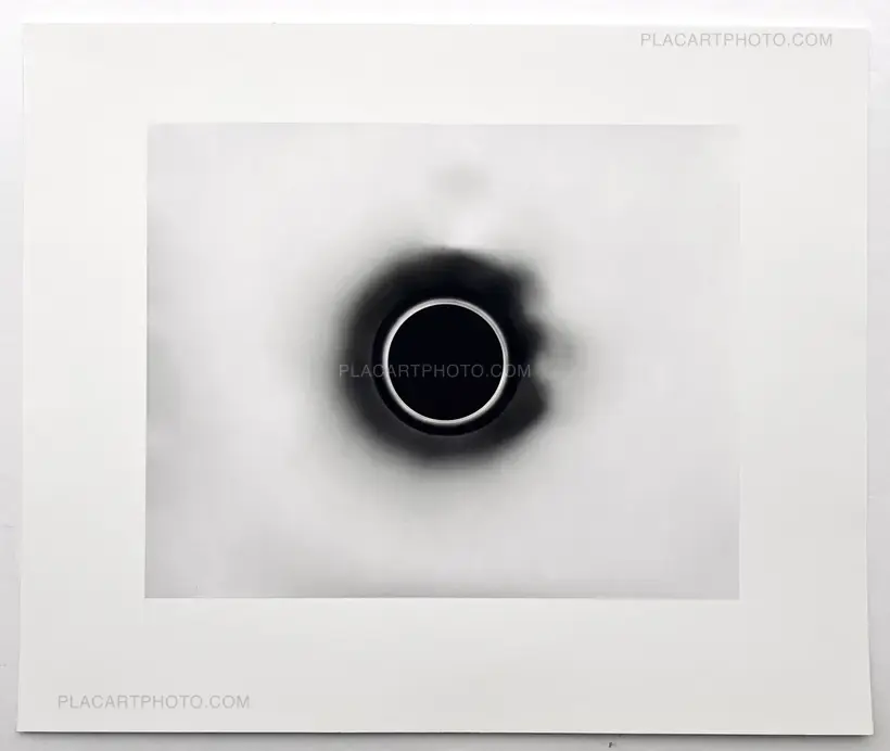 Renata Liszi – Liszi Arles Photogram Box 2025 (EDT of 8)
