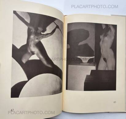 Frantisek Drtikol,Zena ve Svetle: Vyber 46 Aktu