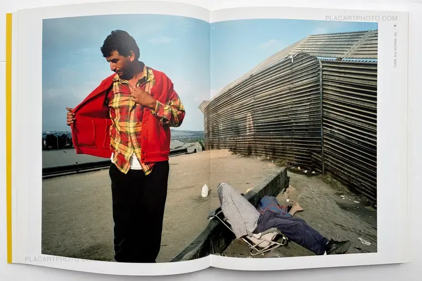 Alex Webb – LA CALLE