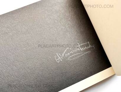 Hitomi Watanabe,Tenjiku / An invisible landscape (Signed)