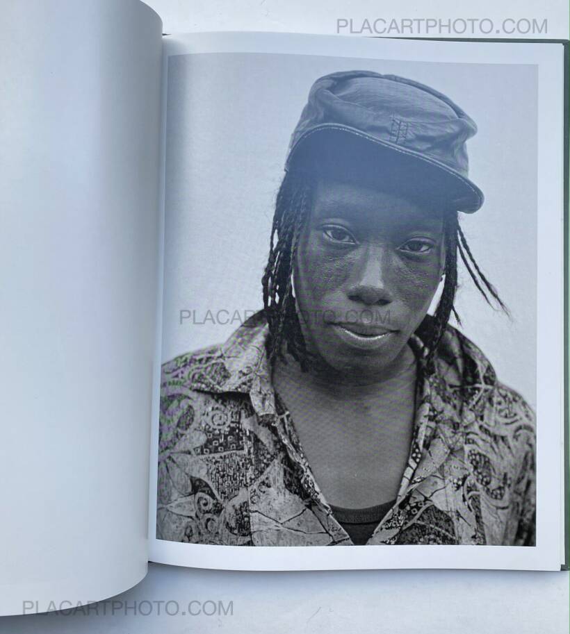 Katsu Naito: ONCE IN HARLEM, TBW Books, 2017 | Bookshop Le Plac Katsu Naito: ONCE IN HARLEM, TBW Books, 2017 | Bookshop Le Plac