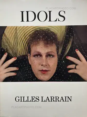 Gilles Larrain – Idols